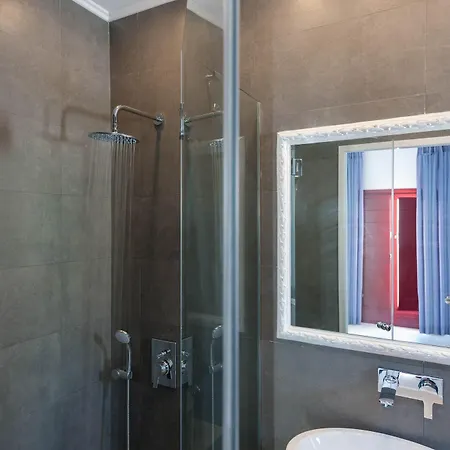 Mar N Mar Crown Hotel-suites Hotel