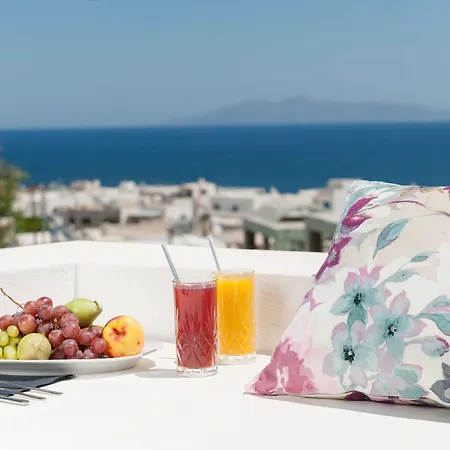 Mar N Mar Crown Hotel-suites Hotel Kamari (Santorini)