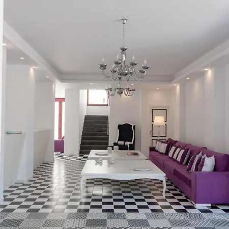 Mar N Mar Crown Hotel-suites Kamari (Santorini)