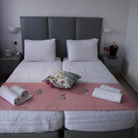 Mar N Mar Crown Hotel-suites Hotel